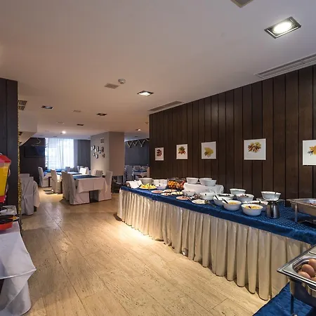 阿斯彭公寓酒店 3*