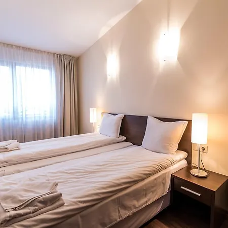 阿斯彭公寓酒店 3* 班斯科